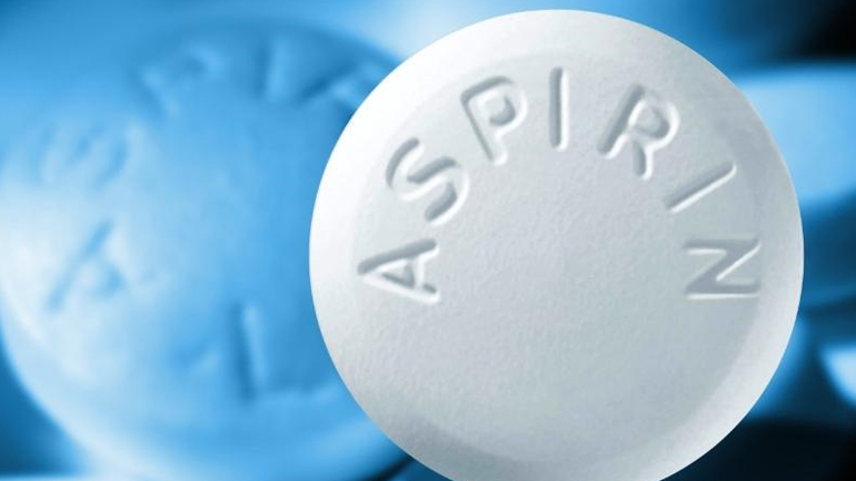 Η ασπιρίνη προλαμβάνει τους θρόμβους μετά το χειρουργείο γονάτου όσο τα ισχυρά αντιπηκτικά