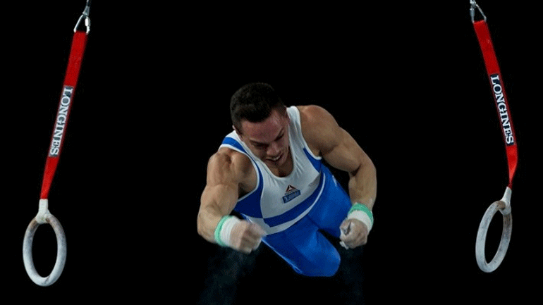 Πετρούνιας: «Ο πόνος που νιώθω στις αιωρήσεις είναι σαν μαχαιριά»