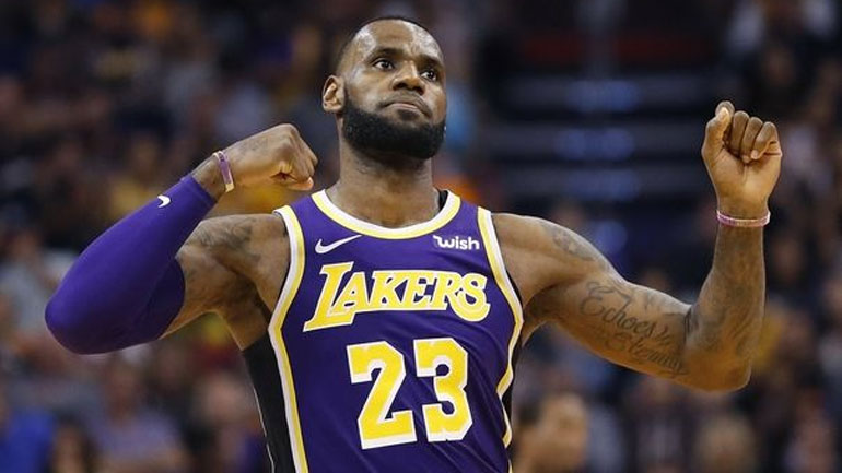 ΝΒΑ: Ο ΛεΜπρόν Τζέιμς με triple double οδήγησε τους Λέικερς στη δεύτερη νίκη τους ΝΒΑ: Ο ΛεΜπρόν Τζέιμς με triple double οδήγησε τους Λέικερς στη δεύτερη νίκη τους