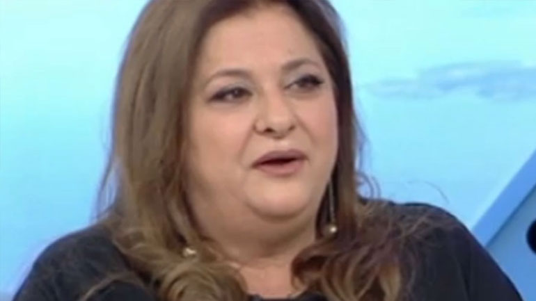 Η ενόχληση της Ελισάβετ Κωνσταντινίδου on air με σχόλιο της Καραβάτου για την κόρη της