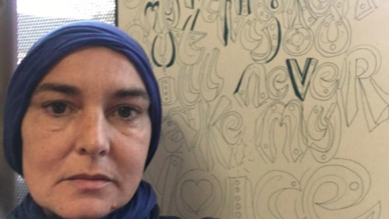 Η Σινέντ Ο’ Κόνορ ασπάστηκε το Ισλάμ