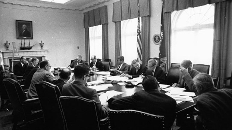 Όταν ο πλανήτης έφτασε στο παρά ένα να ανατιναχτεί…