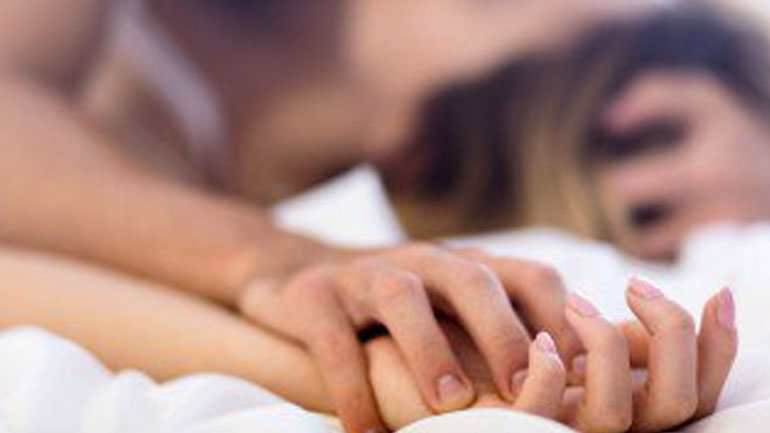 Είναι οι στύσεις που συμβαίνουν χωρίς ερεθισμό φυσιολογικές;