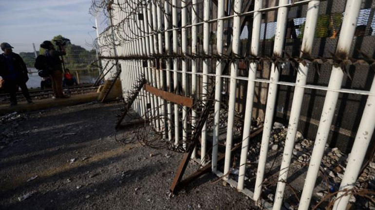 ΗΠΑ: Μέχρι το τέλος της εβδομάδας θα αναπτυχθούν 5.200 στρατιώτες στα σύνορα με το Μεξικό