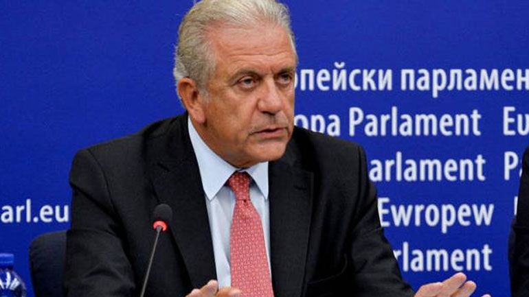 Αβραμόπουλος: «Μείζον ζήτημα για την Ευρώπη και τις αραβικές χώρες είναι η διαχείριση του προσφυγικού»