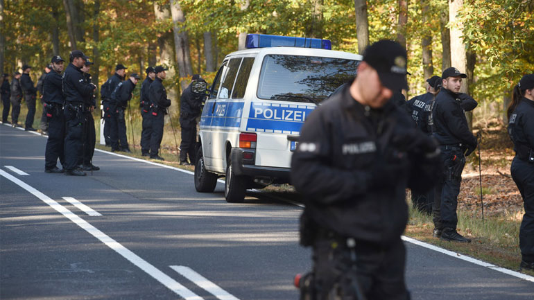 Γερμανία: Διαδηλώσεις στο Φράιμπουργκ μετά τον βιασμό μιας 18χρονης φοιτήτριας από Σύρους πρόσφυγες