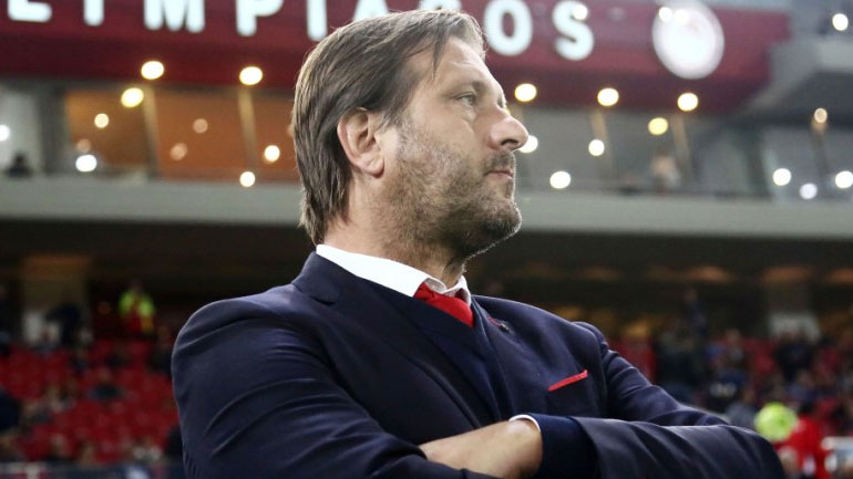 Μαρτίνς: «Οι διαιτητές έχουν διαφορετική στάση όταν παίζουν με τον Ολυμπιακό»