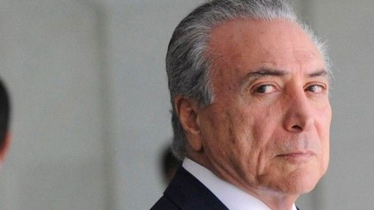 Βραζιλία: Ο συντηρητικός απερχόμενος πρόεδρος Μισέλ Τέμερ συνεχάρη τον Ζ. Μπολσονάρου