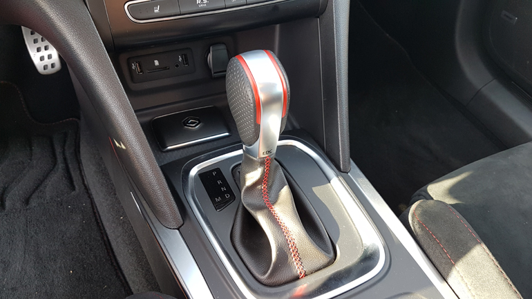 Αυτόματο κιβώτιο διπλού συμπλέκτη 6 σχέσεων