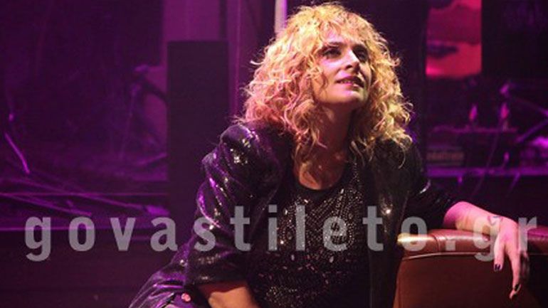 Ελεωνόρα Ζουγανέλη: Λαμπερή πρεμιέρα με τον πατέρα της στο πλευρό της!