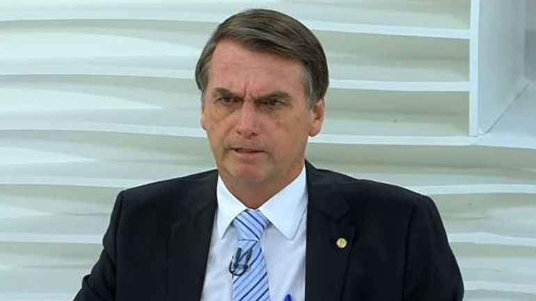 Βραζιλία: Ο Ζ.Μπολσονάρου δηλώνει αποφασισμένος να διευρύνει την οπλοκατοχή