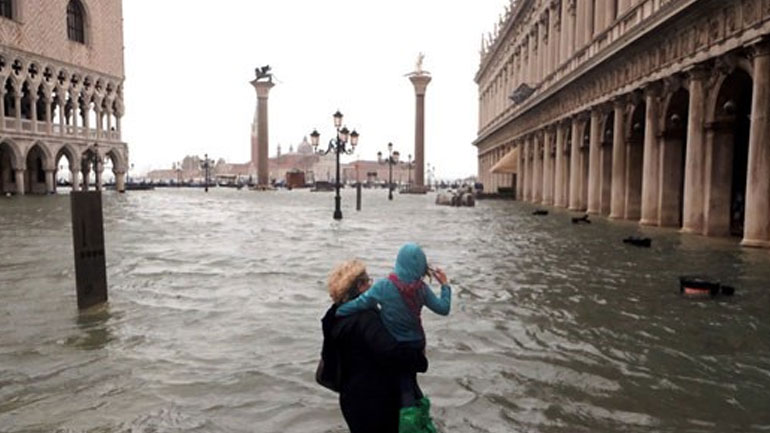 Ιταλία: Στους 11 οι νεκροί από τη σφοδρή κακοκαιρία