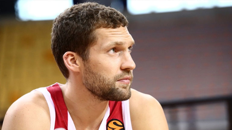 Μπάσκετ: Χωρίς τον Στρέλνιεκς στη Μόσχα ο Ολυμπιακός