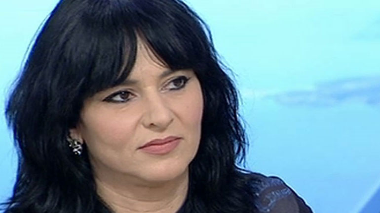 Genevieve Majari: «Δεν με ενδιαφέρει που κλαίνε τα κορίτσια»