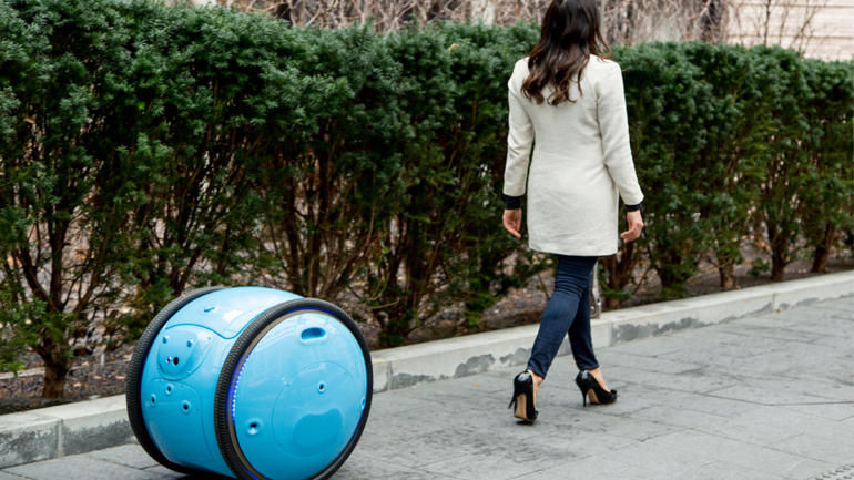 Piaggio Fast Forward: Στην αιχμή της έρευνας για τη μετακίνηση του μέλλοντος