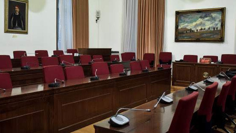 Προς Προανακριτική για πέντε πολιτικούς η Εξεταστική για την Υγεία