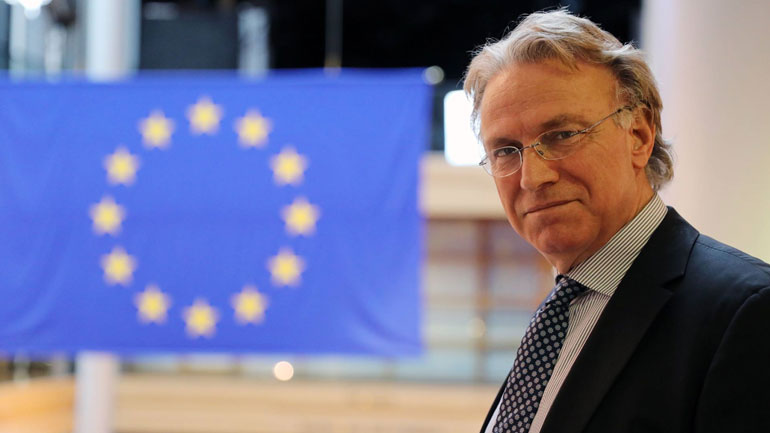 Η Κύπρος σε εγκατάλειψη