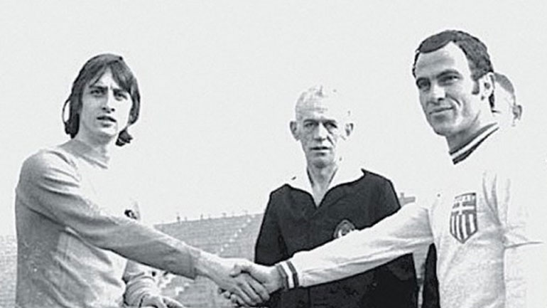 Τα βρομοπάπουτσα ενός θρύλου της μπάλας