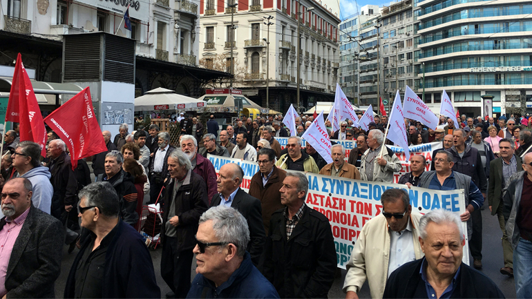 Βόμβα 8 δις με τις αναδρομικές συντάξεις