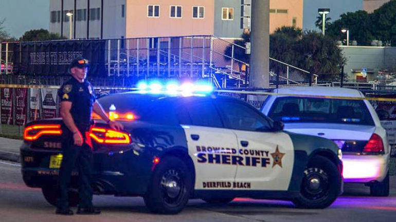 ΗΠΑ: Δύο γυναίκες σκοτώθηκαν από πυροβολισμούς σε σχολή γιόγκα, o δράστης αυτοκτόνησε