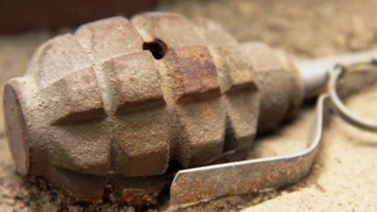 Βρήκαν χειροβομβίδα σε υπόγειο κτιρίου στην Αταλάντη