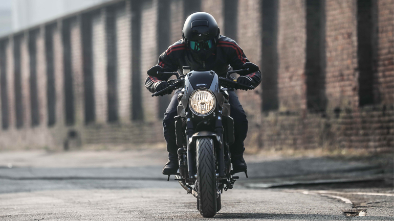 Suzuki SV 650X: Εισαγωγή στην έννοια modern classic