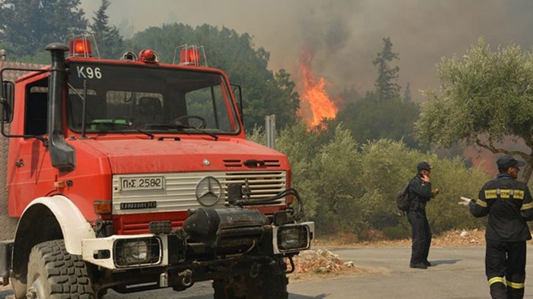 Σε εξέλιξη πυρκαγιά στην περιοχή Σέτα Ευβοίας