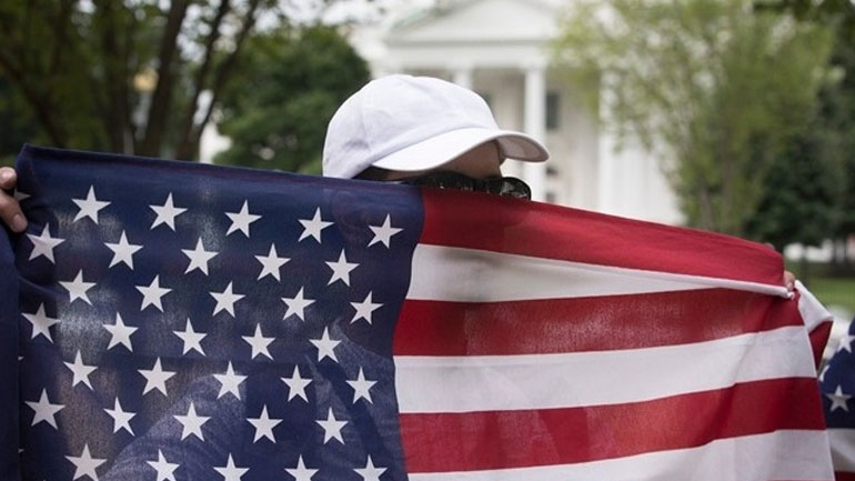 Οι Ελληνοαμερικανοί που ρίχνονται στη μάχη των ενδιάμεσων εκλογών