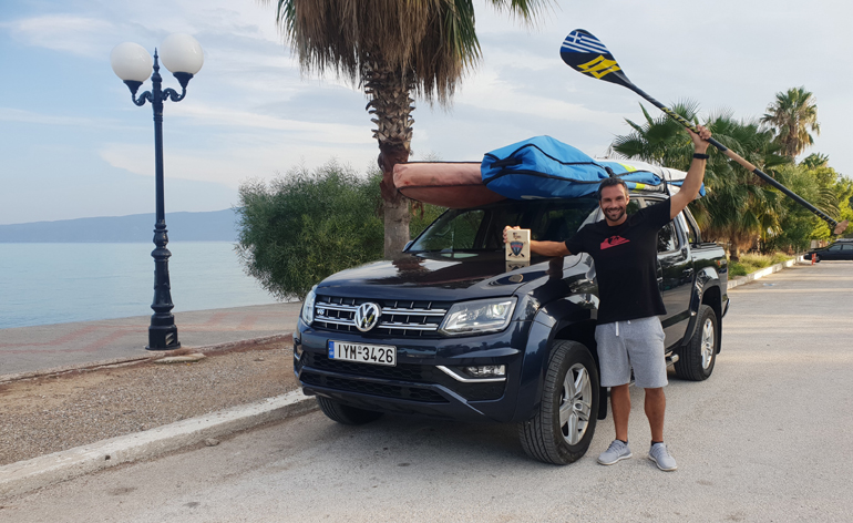 Ο Γιώργος Φράγκος με το VW Amarok