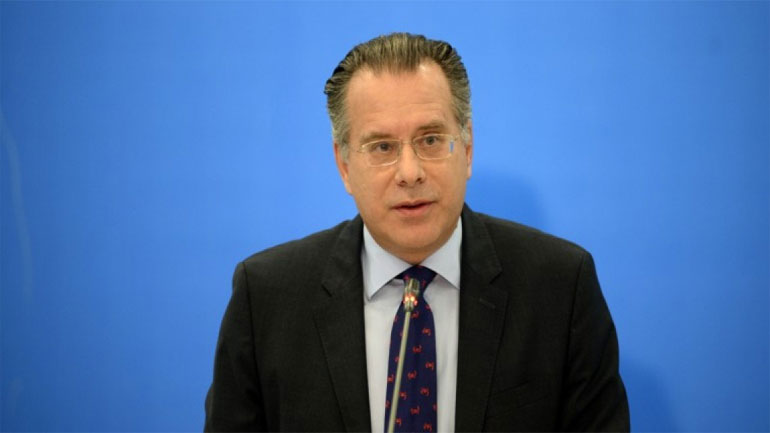 «Η πρόταση Ζάεφ για την αναθεώρηση του Συντάγματος της ΠΓΔΜ διατηρεί το άρθρο 36 που υποδαυλίζει τον αλυτρωτισμό»