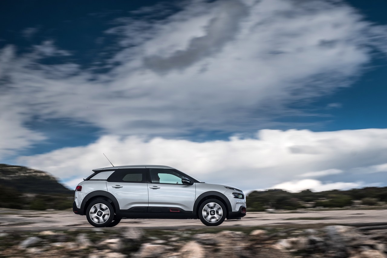 Ακόμα και τα πλαϊνά κρύσταλλα είναι παχύτερα