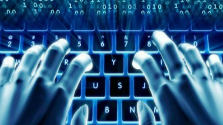 Πηγές του υπ. Εσωτερικής Ασφάλειας των ΗΠΑ: Δεν υπάρχουν ενδείξεις για κυβερνοεπιθέσεις στα εκλογικά συστήματα