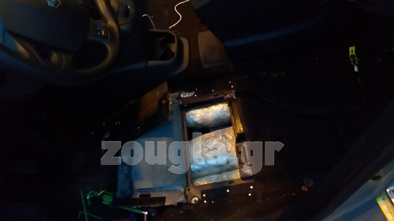 Η κρύπτη με τα ναρκωτικά εντός του αυτοκινήτου