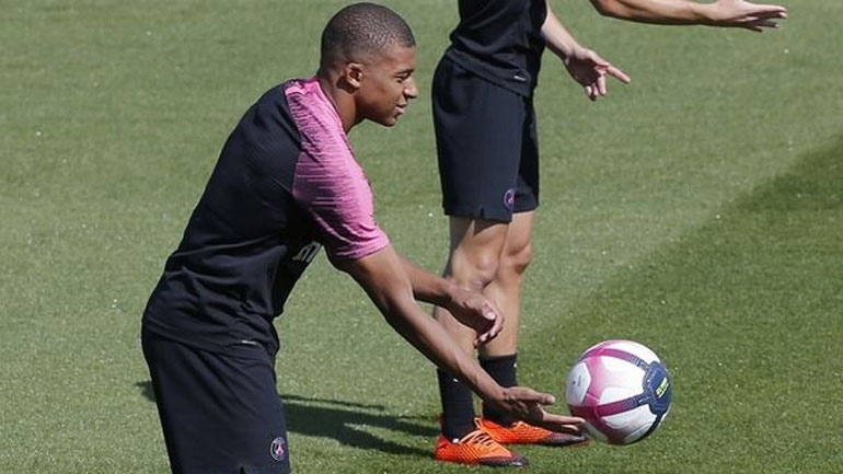 Απέρριψε τη Ρεάλ το καλοκαίρι του 2017 ο Εμπαπέ