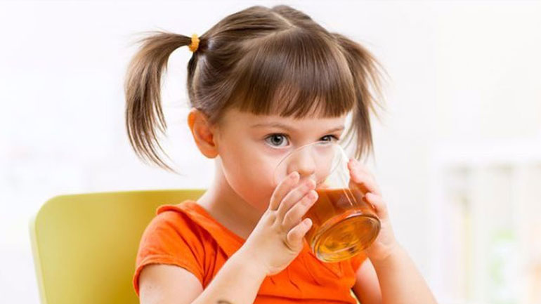 Χυμοί πλούσιοι σε βιταμίνες για παιδιά