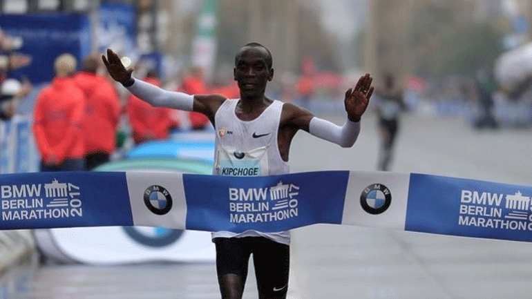 Βραβεύονται στην Αθήνα οι Κιπσόγκε και Τσερόνο