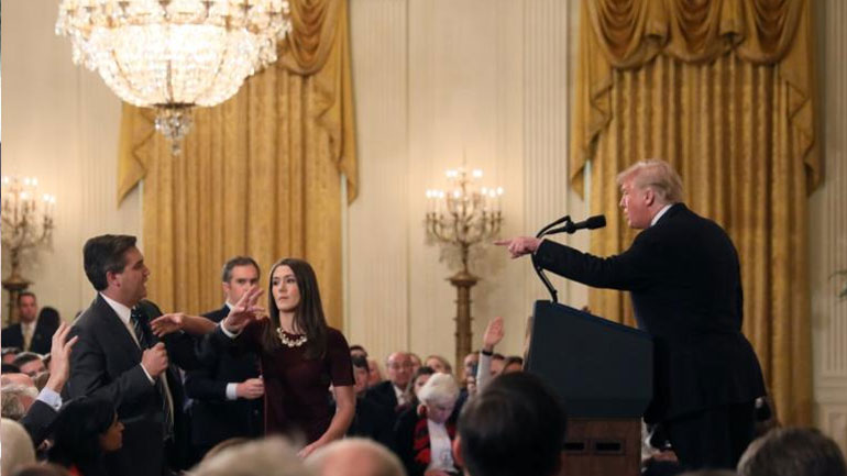 Εριστικός ο Τραμπ: Κατηγόρησε ΜΜΕ, προσέβαλε δημοσιογράφους, χλεύασε Ρεπουμπλικάνους Εριστικός ο Τραμπ: Κατηγόρησε ΜΜΕ, προσέβαλε δημοσιογράφους, χλεύασε Ρεπουμπλικάνους