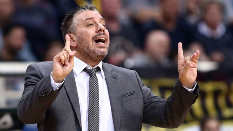 Παπαθεοδώρου: «Χτίζουμε αυτοπεποίθηση με τις νίκες»