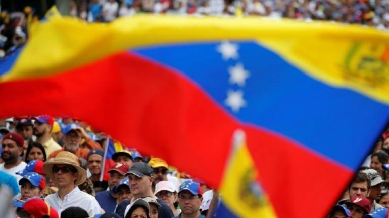 Βενεζουέλα: 3 εκατομμύρια πολίτες εγκατέλειψαν τη χώρα τους