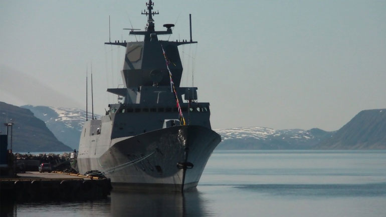 Νορβηγία: Σύγκρουση πετρελαιοφόρου με φρεγάτα – Επτά τραυματίες Νορβηγία: Σύγκρουση πετρελαιοφόρου με φρεγάτα – Επτά τραυματίες