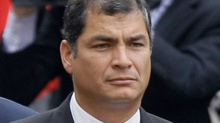 Ο πρώην πρόεδρος του Ισημερινού Ραφαέλ Κορέα καταγγέλλει την «πολιτική δίωξή» του