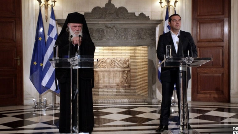 De Standaard: «Οι Έλληνες κληρικοί δεν θα είναι στο εξής δημόσιοι υπάλληλοι»