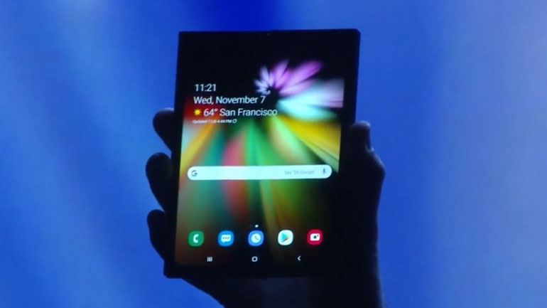 Χρειαζόμαστε τα αναδιπλούμενα κινητά;