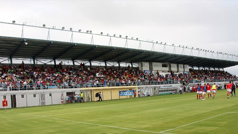 Football League: Ξεχωρίζει το ντέρμπι κορυφής στα Περιβόλια