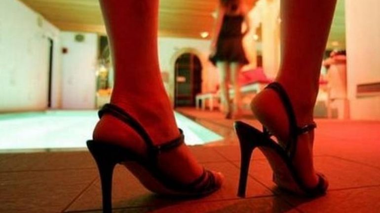 Στα Δικαστήρια 4 οίκοι ανοχής για να… «παγώσουν» τις διαδικασίες σφράγισης