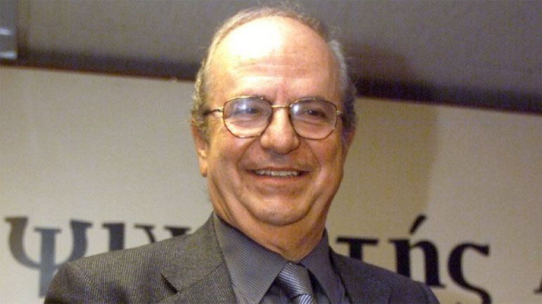 Απεβίωσε ο δημοσιογράφος Ανδρέας Μπόμης