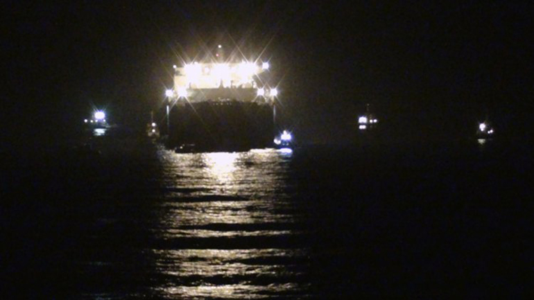 Ηράκλειο: Μεγάλη επιχείρηση αποκόλησης δεξαμονόπλοιου