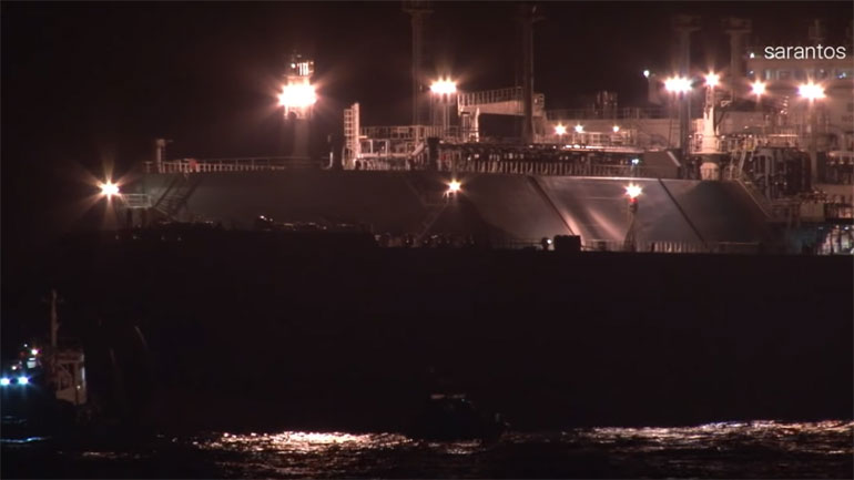 Πώς βρέθηκε το τεράστιο τάνκερ μια ανάσα… από την παραλία του Ηρακλείου