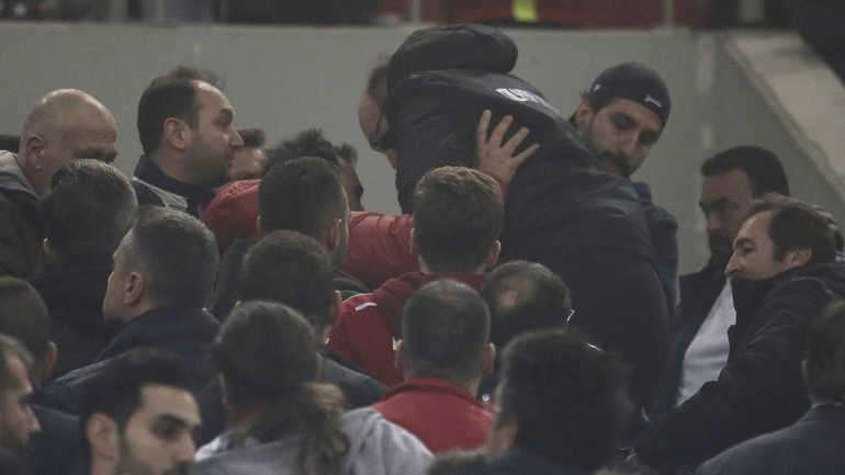 Απεβίωσε ο φίλαθλος του Ολυμπιακού