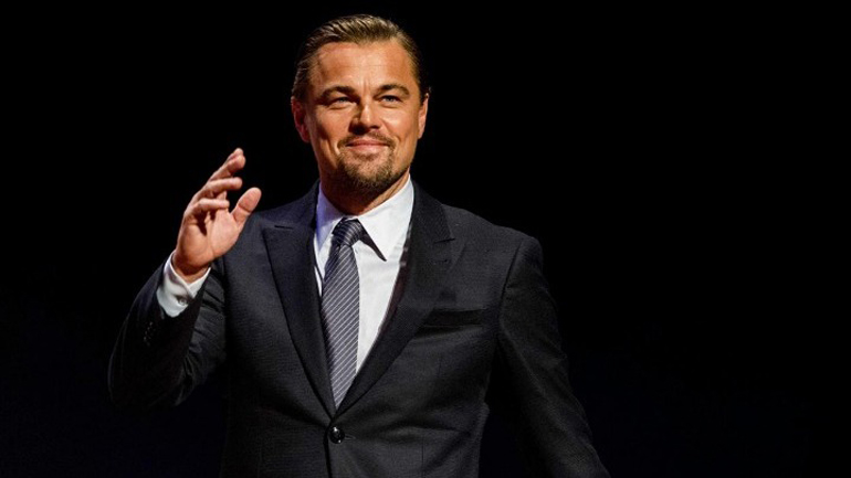 Ο ΝτιΚάπριο έγινε 44 και γιορτάζει